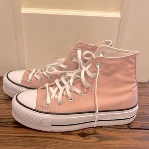 Pink platform converse